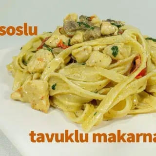 Köri Soslu Tavuklu Makarna