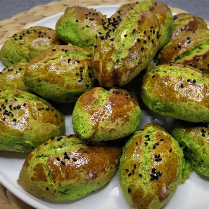 Ispanaklı Poğaça